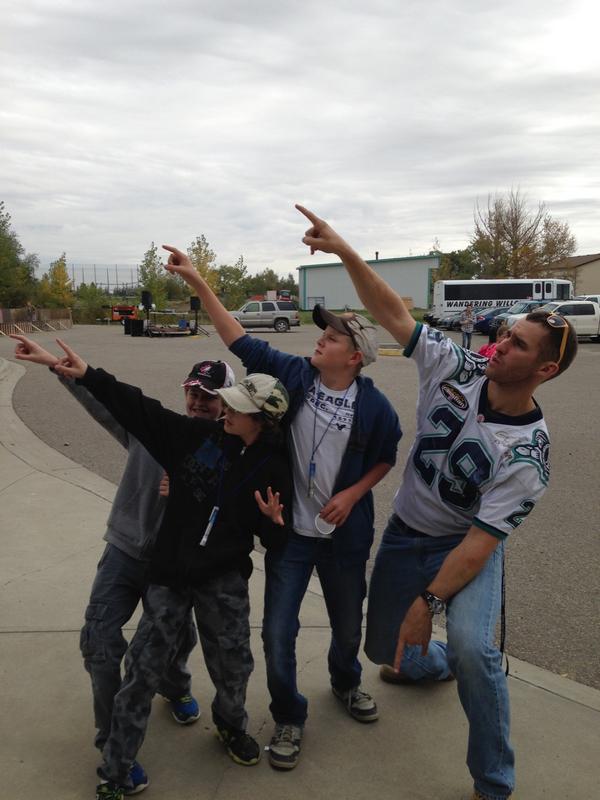 lwats024's tweet photo. #identityx met some real beauties in line. http://t.co/9TDQXMMVXb