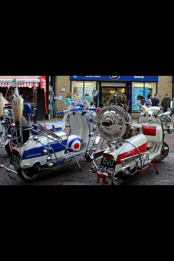 GordonHowarth55's tweet photo. @Quadrophenia_uk great day at the #RibbleValleyModWeekender http://t.co/Bvf2AEfvGA