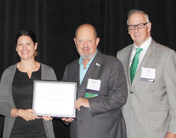 OregonCities's tweet photo. City of Beaverton's B-SOBR program wins Excellence Award at LOC Conference. #LOC2014 @CityofBeaverton http://t.co/PxnBAbb5Fc