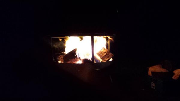 Benjamin_Bakes's tweet image. Got the fire pit light