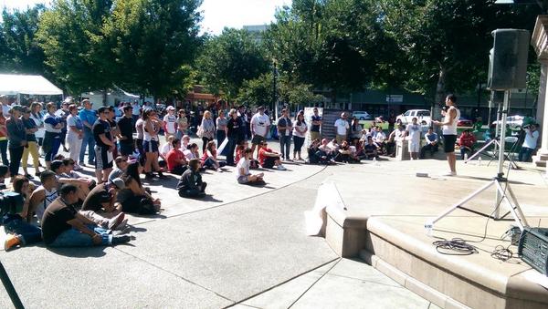 SchreiberEvan's tweet image. #OutOfTheDarkness: @chicostate student and #Pride member Reyes Arreola with a captivating speech. #SuicidePrevention