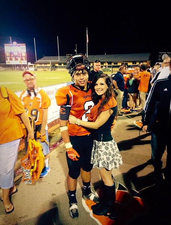 DanaVandergriff's tweet image. So proud of my baby boy last night😍😍❤️He did sooo great!🏈🐾I love him!!! #2Touchdowns #PantherPride ✊ @TrentMcnutt2 ❤️