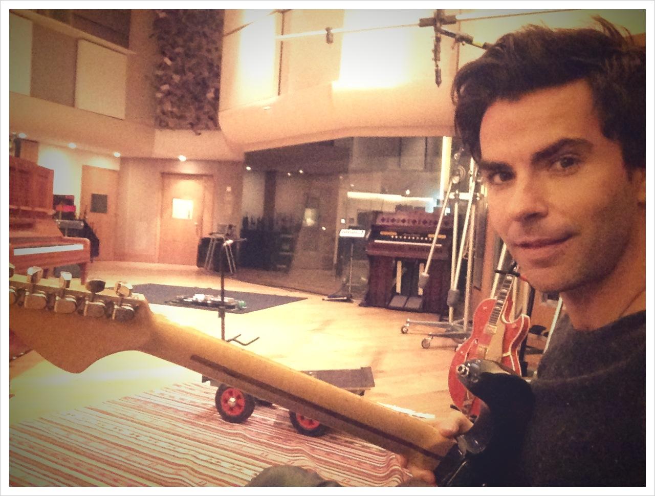 Stereophonics: New Album (2015) ByjIKU3CMAATLma