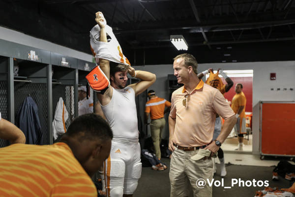 Vol_Photos's tweet image. Special guest in the locker room today