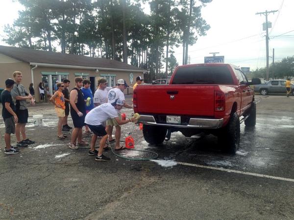 d_iberville's tweet photo. Warrior Baseball Carwash@SoundWaves - today http://t.co/qwOcFK7O8G