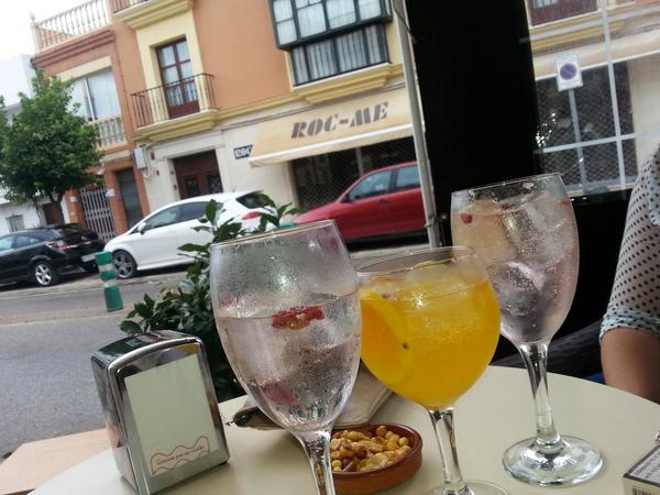 florensssss's tweet photo. Ummm jajaja @maria_m_h @inma_911 http://t.co/6hmmcoXAEv