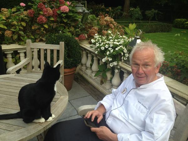 rhsavelberg's tweet photo. Een laatste tête à tête  op het terras van Vreugd en Rust... http://t.co/VYEDcXlvau