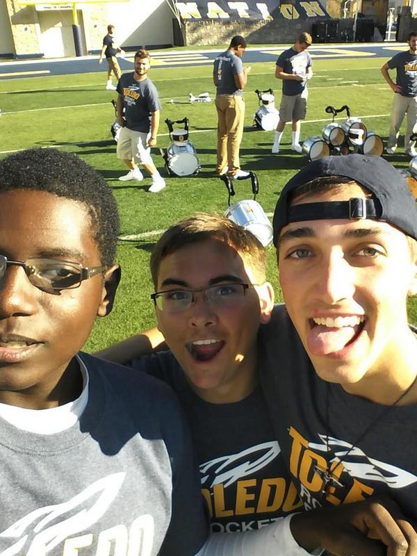 BHarris1999's tweet photo. #UTselfie #UTRMB #ToledoRocketDrumline http://t.co/nkllmLHhJE