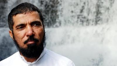 BrkaQ8's tweet photo. #فيديو| برنامج #آدم مع د. سلمان العودة ـ حلقة بعنوان: #أسماء

http://t.co/MeO46rL5nc
#بركه http://t.co/xK7FfBtqtK