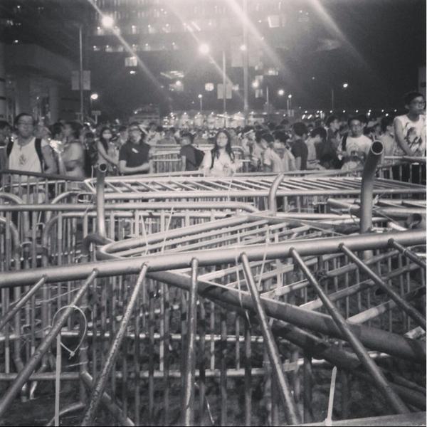 fion_li's tweet photo. More pictures from the scene at Tim Mei (courtesy of @ngchunlun ) #hkclassboycott #HKStudentStrike http://t.co/dL674yAC4i