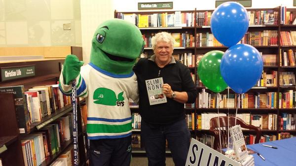 Hartford Whalers On Twitter Howard Baldwin And Old Mascot Friend