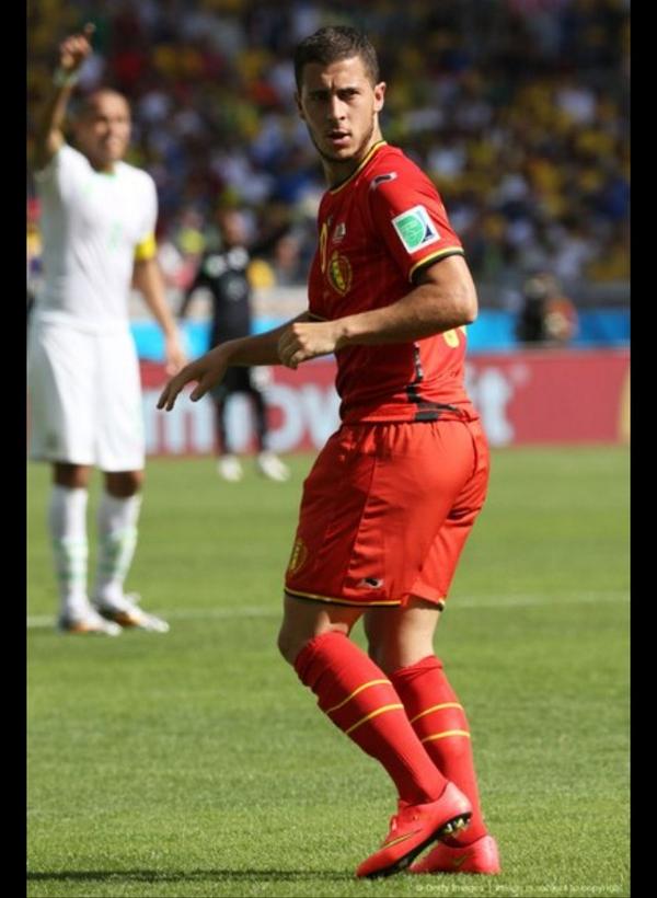 familyhazard's tweet photo. Eden's ass 😂😂😂😄@hazardeden10 http://t.co/PaUdiJk7g7