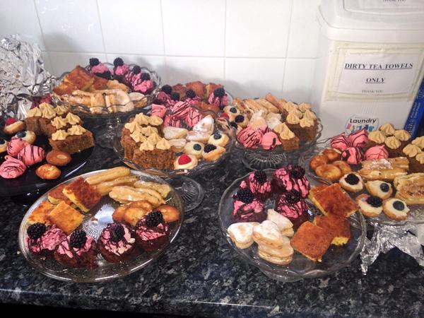 TeabyTheSea1's tweet photo. Think all went we today for a nurses retirement party http://t.co/CDTTTiO30d