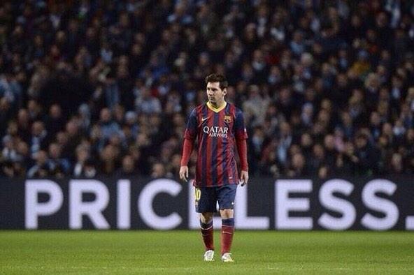 Footballtweet's tweet photo. Lionel Messi's career: 

Games: 525
Goals: 400
Ballon d'Or: 4
Titles: 23 

Unbelievable Jeff http://t.co/AlUSrEGoZa