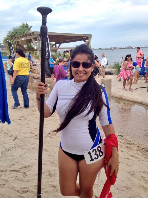 luckyjax13's tweet photo. Galveston Bay Paddleboard Race! #supatx #Teamk6 #billabong #islandpaddle http://t.co/SjZFwi7346