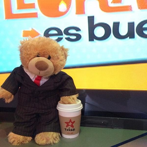 OsoDoriga's tweet photo. Curándome la cruda con un café. http://t.co/IE5RajCTtY