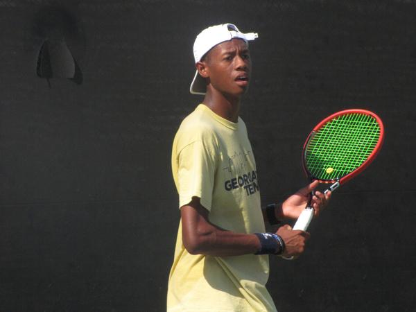 GT_MTEN's tweet photo. Chris Eubanks into the championship match at #gtinvitational, d. Lanne of GaSouthern, 7-5, 7-6 (2). #TogetherWeSwarm http://t.co/halMYICBfZ