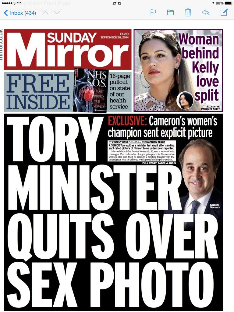 Tory minister resigns after sex scandal BykMlKqIAAEaXBY