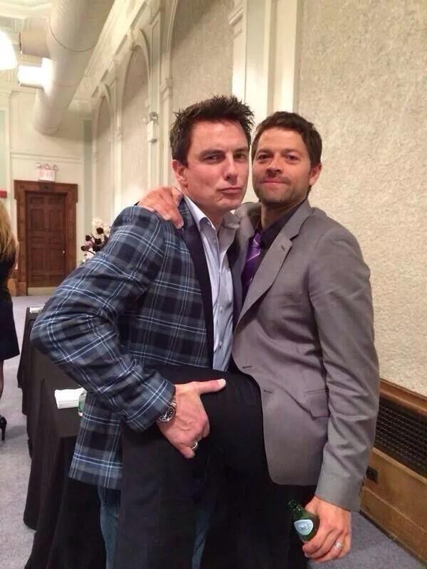 StevenCDavison's tweet photo. May be my OTP.
#Jastiel #MakeThisATVShow http://t.co/EtnTe59okf