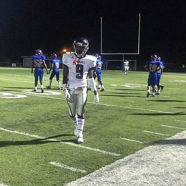 LTFor_6's tweet photo. 🙏✊💂💯 #RoleModelSaturday 🐻🐻 http://t.co/6BVy6XYzbD
