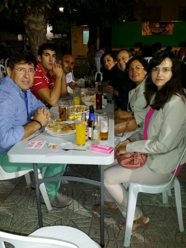 abuelitoderute's tweet image. Representación de nuestra hermandad,  colaborando con la cofradia @cofradiarosarut  en su popular Verbena