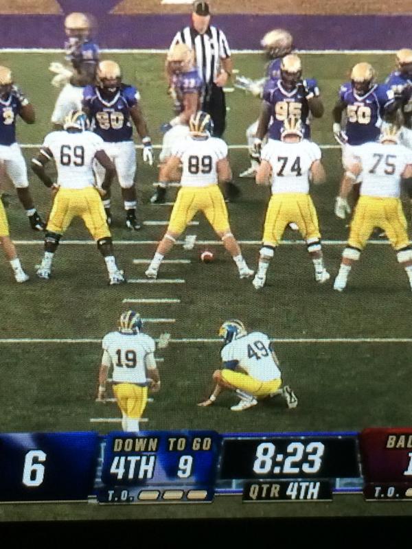 UDSigmaNu's tweet photo. Brother Garrett Greenway (@juicyGcan) hits a field goal to give the  @UDBlueHens a two possession lead. 16-6 http://t.co/QMufCT1Jd6
