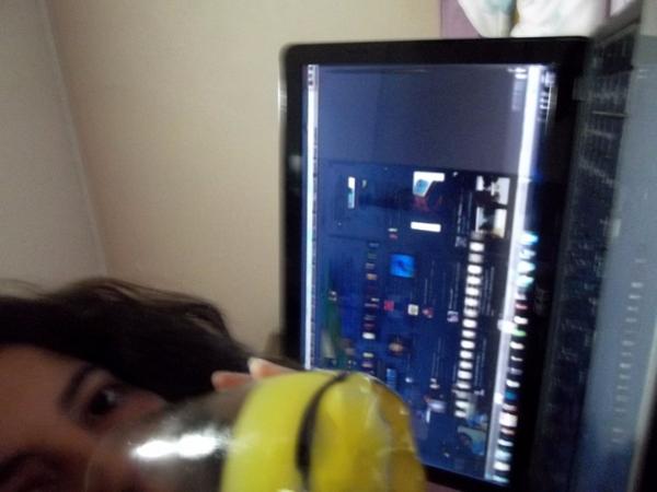 Juliaislove1's tweet photo. #livemarginal Eu de novo <3 Me chamem de Juh <3 I love Glauco @marginal11 @LAMPIAOU @vaiRENNER http://t.co/cjUpz5Rw5s