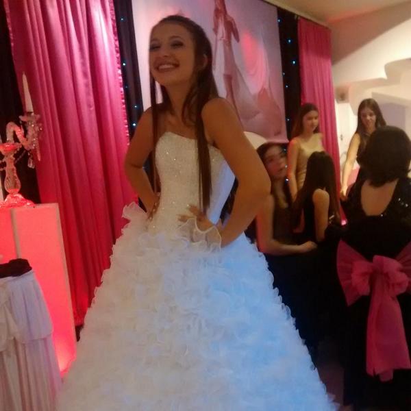 iaramatter's tweet photo. @eventosmarc1 #FiestaVictoriaMarc  princesaaaaa, preziozura, lo siento, perdoncito #lcp #teamamos #sextaquerida http://t.co/6VzPhJl4ro