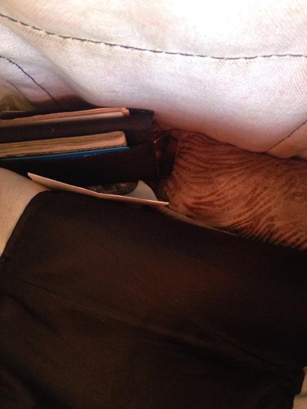 ImDeanIEscaped's tweet image. But life's also inside my bad and I still sit on my bag sometimes.. When there's no books or laptop in it #nopoint