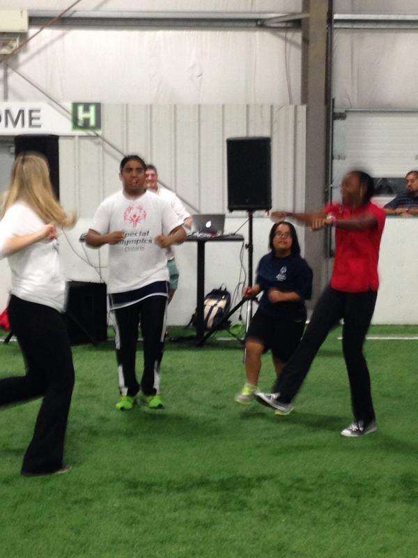 SOOSouthCentral's tweet photo. Dancing to TSwift @SMILEcdn at #RecFest2014 #SMILE #SOO http://t.co/Jk4tSiGKgn