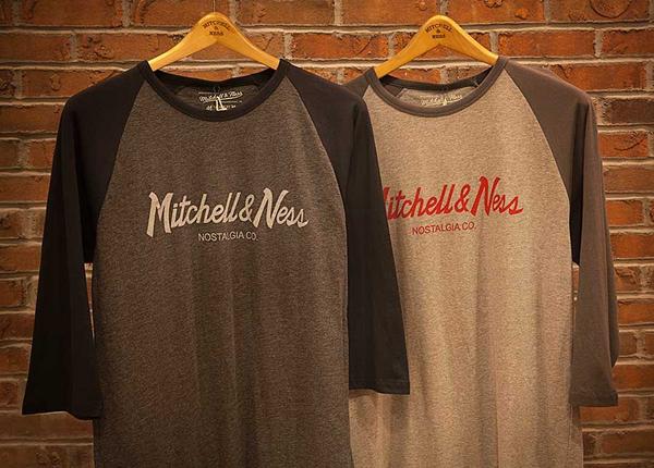 mitchell_ness's tweet photo. Branded Script Raglan #NewArrivals #NowAvailable #script #mnBranded #mnraglans #mitchellness http://t.co/608CVysrfl+ http://t.co/yLTvKrNE0S