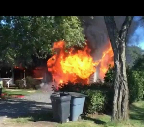 FreeholdFire's tweet photo. Today we battled our second structure fire in two days. Photos taken during and after the fire today. Good work today http://t.co/WKcn7kvIsi