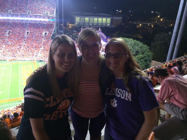 GroggJill's tweet photo. #ClemsonFamily http://t.co/kmqemFsd6P