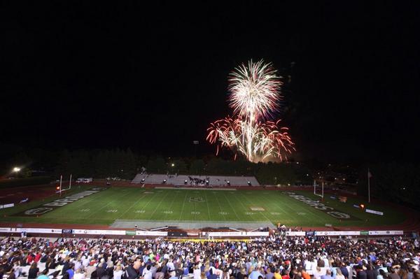 BrownUniversity's tweet image. ReTweet to wish Brown a happy 250th! Add your photos with #BrownUniversity