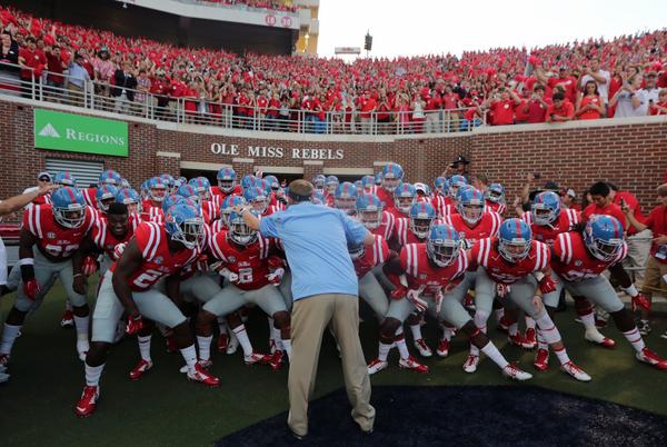 OleMissPix's tweet photo. how about that moment???

@OleMissFB http://t.co/VSoFfrN6hr