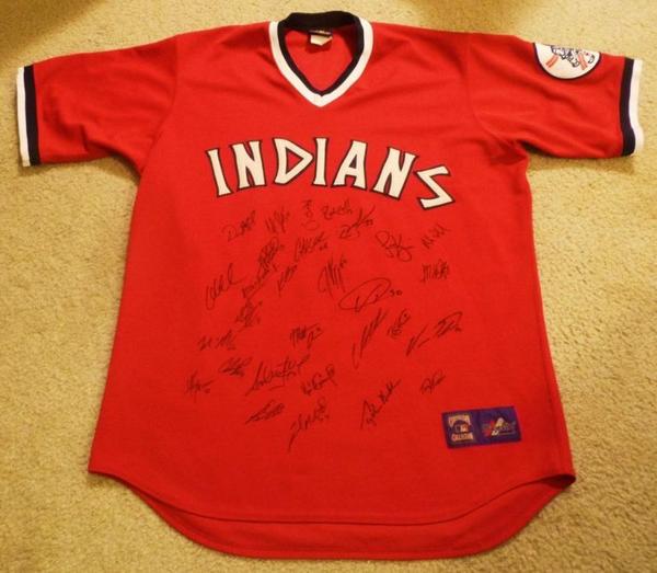 CleveSportsTlk's tweet image. Retweet for a chance to win the 2014 signed Indians team jersey!