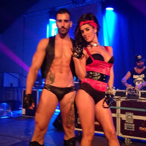 Extrepride's tweet photo. El cuerpo de baile del @Extrepride http://t.co/zCeJZbREoG