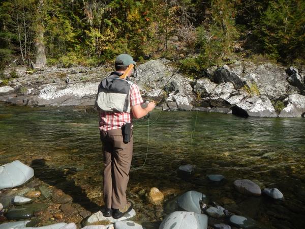 Cliff_Razzo's tweet photo. Last days of great dry #flyfisfing on my local river, it's been a great Fall so far :) http://t.co/TxY48ibuEe