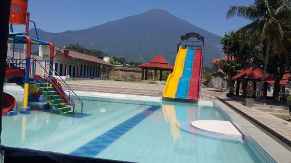 Montana Hotel On Twitter Montana Hotel Http T Co Weac0yelul<script async src=