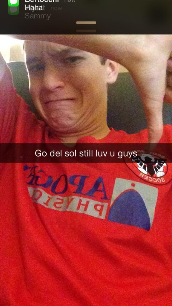 IvanFlores07's tweet photo. This picture says it all @samschneider20 😂 #DelsolFam http://t.co/6pZ5amTyAq