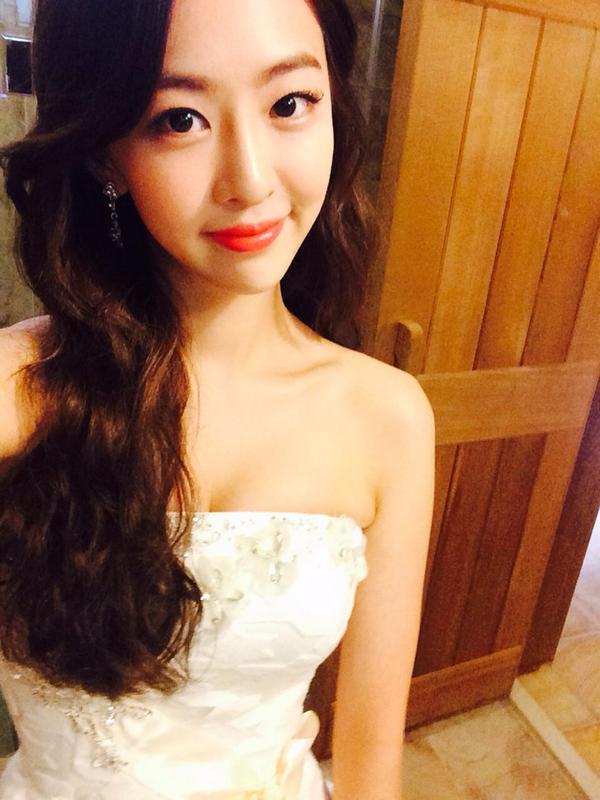 "<a href="/sistarsistar/">sistar</a>: [다솜] 2014 한류 드림콘서트!! 이런 영광스러운 자리에 MC를 맡게 되어서 정말 기쁩니다. 즐거운 시간 되었으면 좋겠습니다. 응원 많이 해주세요! ^^ "