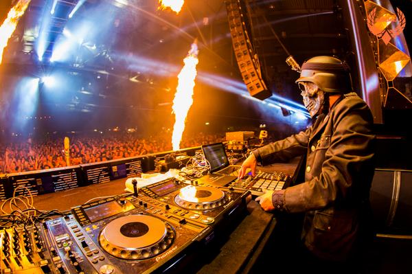 <a href="/WarfaceOfficial/">Warface</a> killed it! #SUPREMACY