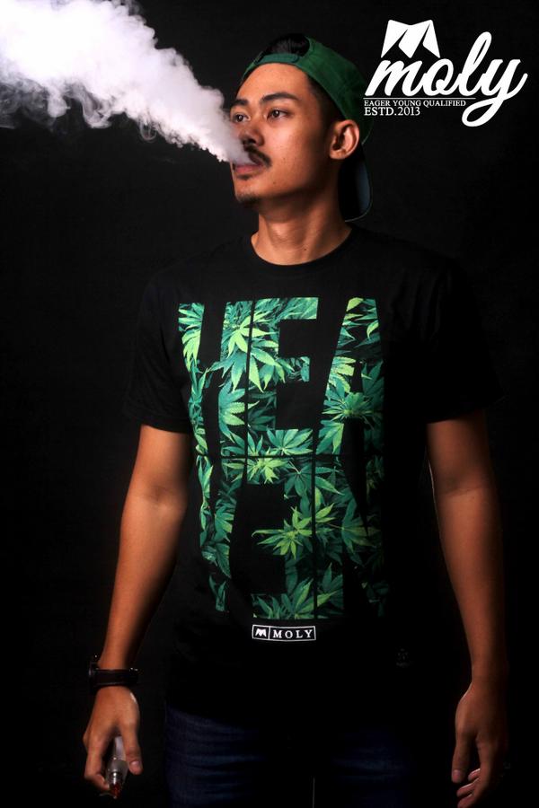 Moly_ID's tweet photo. It's "HEAVEN" on the world when you get high from canb's! http://t.co/JvR0KMSajU