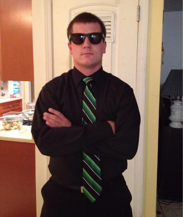 jpbarlow16's tweet photo. Went to homecoming with style and had a great time!!! #dancinitout http://t.co/aASWNhe7oG