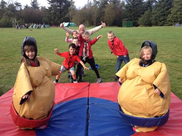 19th_scouts's tweet photo. GROUPCAMP2014- sumo wrestling http://t.co/7CyFrqxMVy