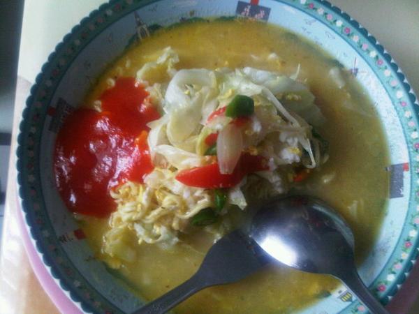 DestykanzeDesty's tweet photo. Nge mie dulu,enak kali ya, yoooo ahhhh mari makannnn http://t.co/i84t0GDsvi