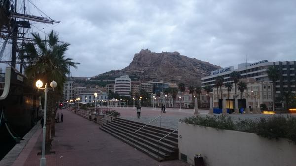 bl00mkvist's tweet photo. Buenos días http://t.co/LGUX08X1sY