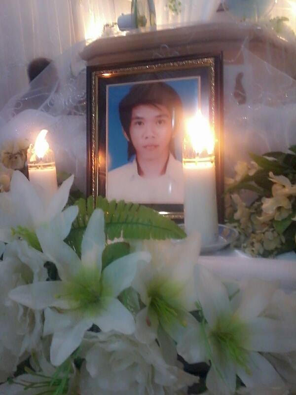 MeillyEmanuela's tweet photo. selamat jalan kak Maikel Viking Tumbel :'( Sampai bertemu di Yerusalem baru O:) @GKoyansow @grisheillaeyyat http://t.co/LvNHL7Ph8Y