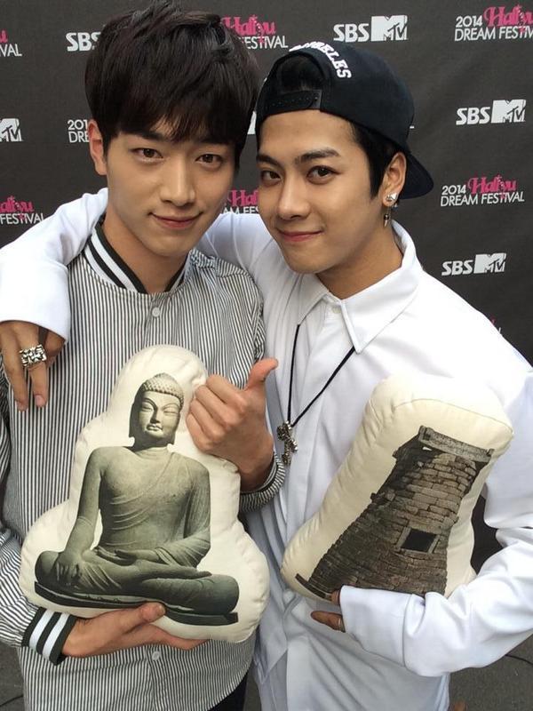 wangjaa_'s tweet photo. จะสกรีมสองคนนี้ได้ที่ใดคะ #KangJack หรือ #KangSon ;/////////////////; http://t.co/802Ji8RKGP