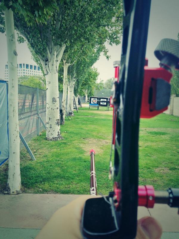 Olme11's tweet photo. Preparado y calentando para la 5ª y última jornada de la Liga de Aire Libre @CTAVAlcobendas #arrrqueros http://t.co/szu0EhISry